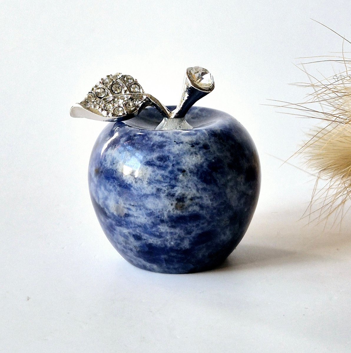 Mini Edelsteen Appel met Strass Steentjes (3x3 cm) - Sodaliet