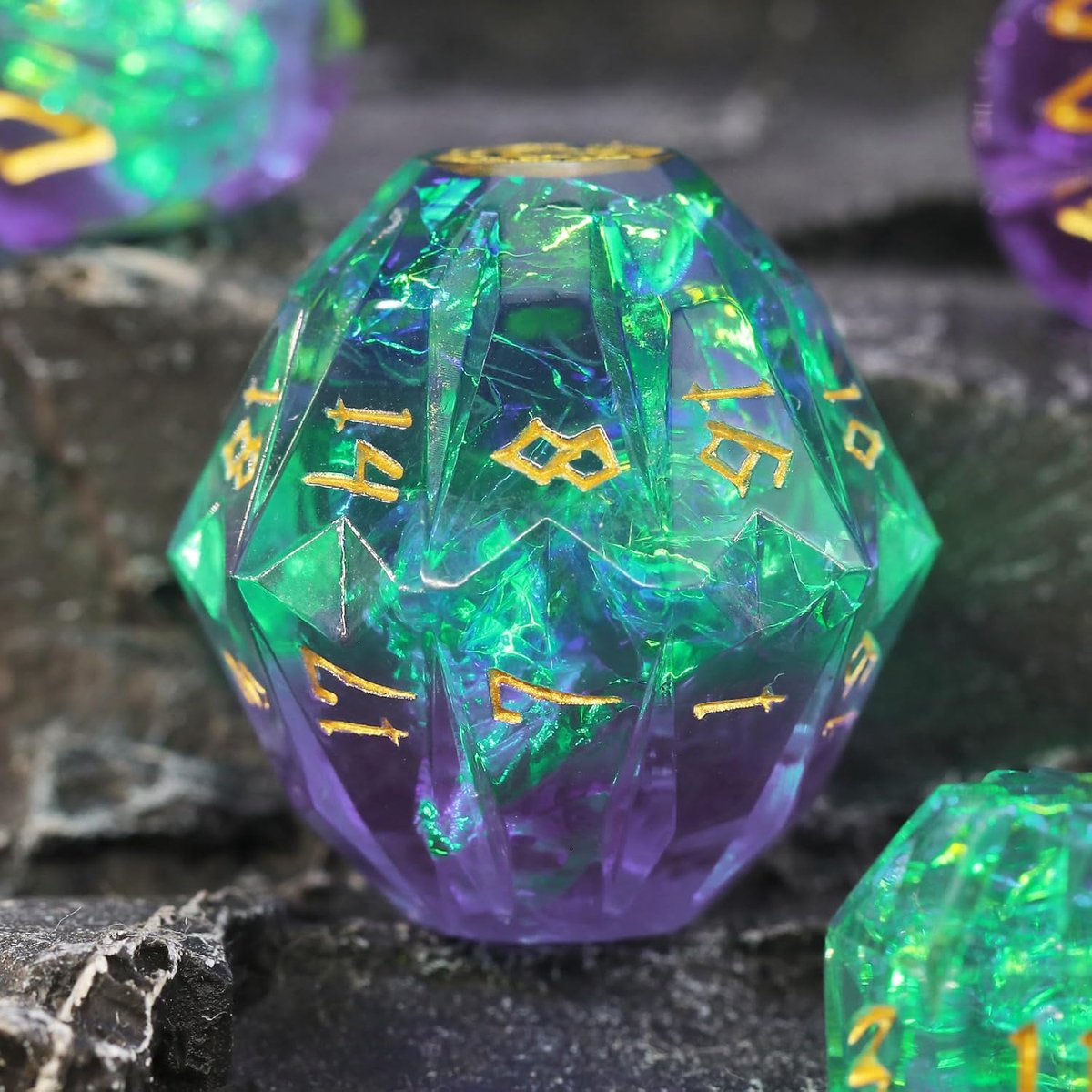 SnelShoppen - DND Dobbelstenen Set 7 Stuks Polyedrische Hars Dobbelstenen Dungeons en Dragons S-groen en Goud - Lichtgewicht en Uniek Ontwerp voor Spe