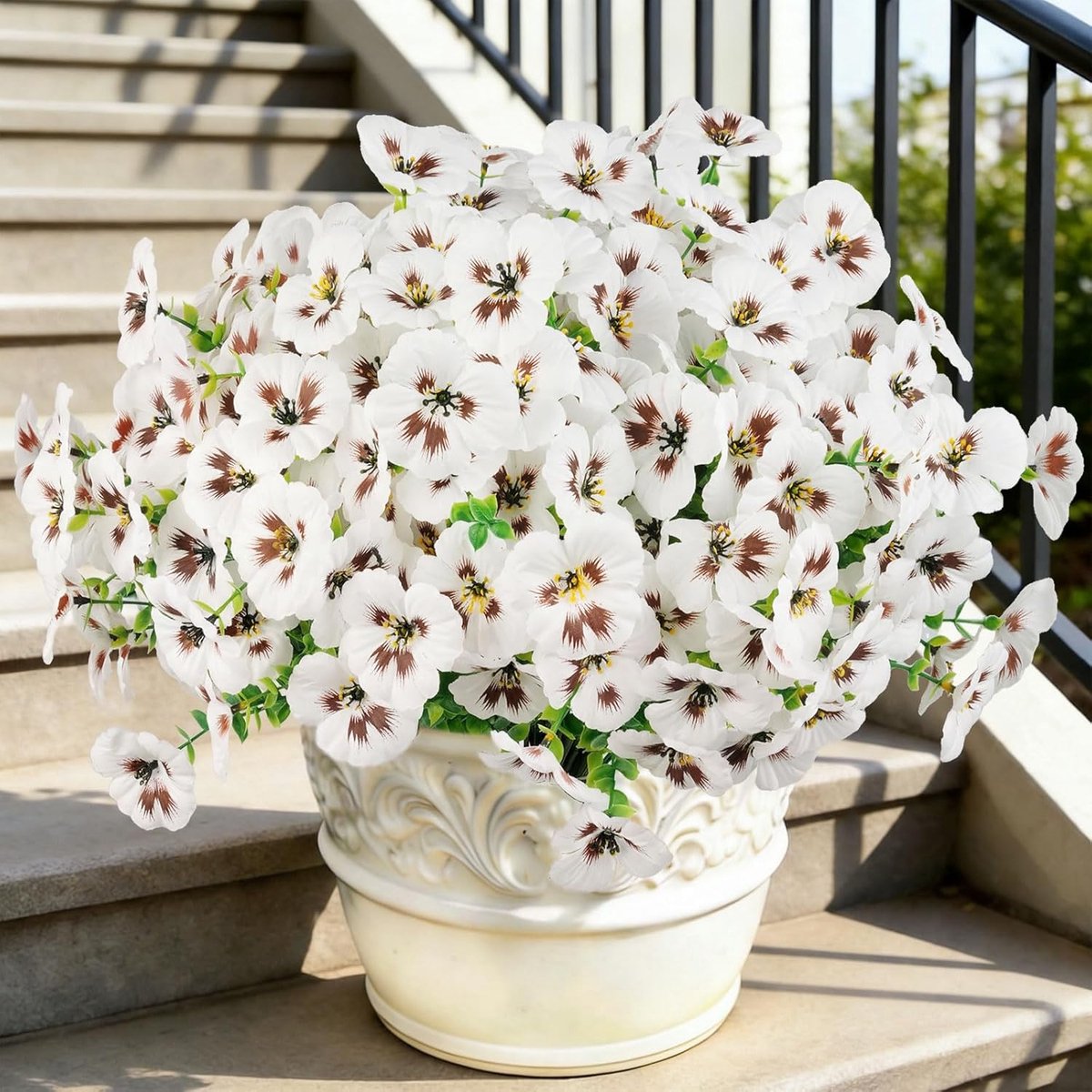 SnelShoppen - 15 Bundels Kunstbloemen voor Buiten - Realistische Witte Zijde Bloemen - UV-bestendig - Kunstviooltjes voor Tuin, Balkon, Veranda - Perf