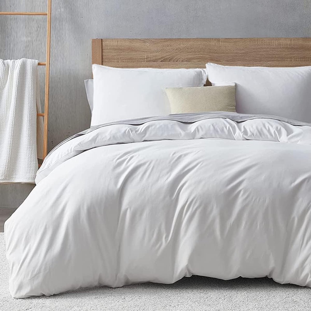 SnelShoppen - Luxe Microfiber Beddegoed Set 220 x 240 cm - Witte Dekbedovertrek met Kussensloop 80 x 80 cm - Kreukvrij en Strijkvrij - Ideaal voor Com