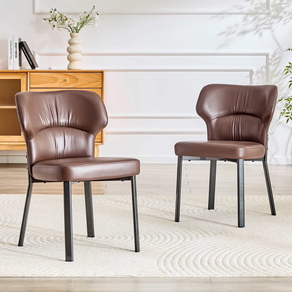 Wishdor Eetkamerstoel set van 2 - Gepolsterde zitting - Imitatieleer - Zwart metalen onderstel - Bruin - Zonder tafel - Voor eetkamer en keuken