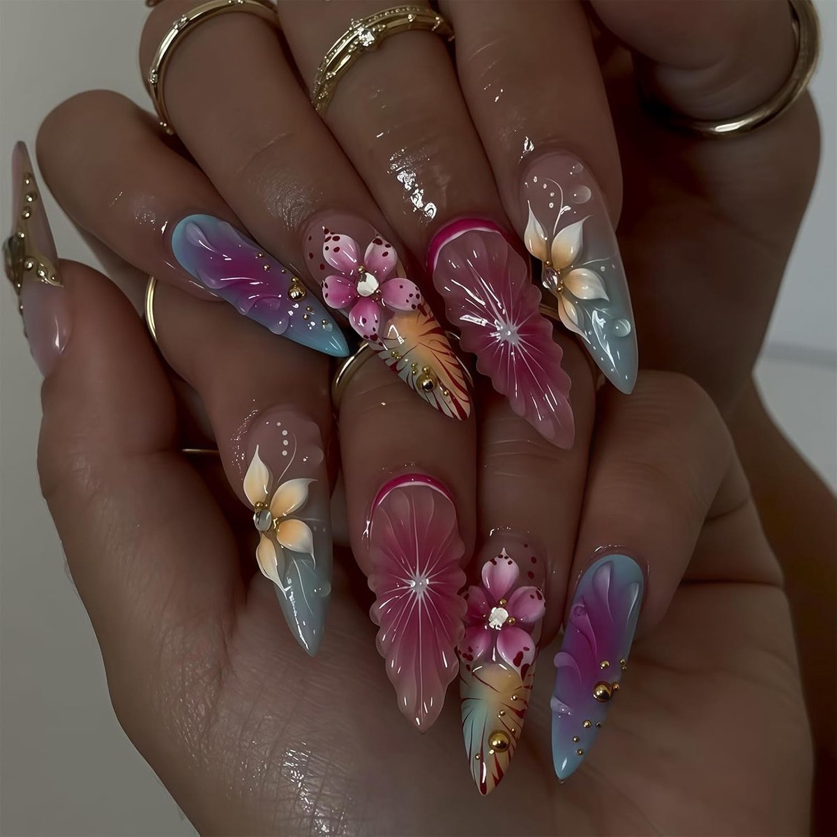 Press-on nails 24 stuks - amandelvorm - roze, lila en nude met 3D bloemen en sterren - herbruikbare acryl nagels - ShopVlot