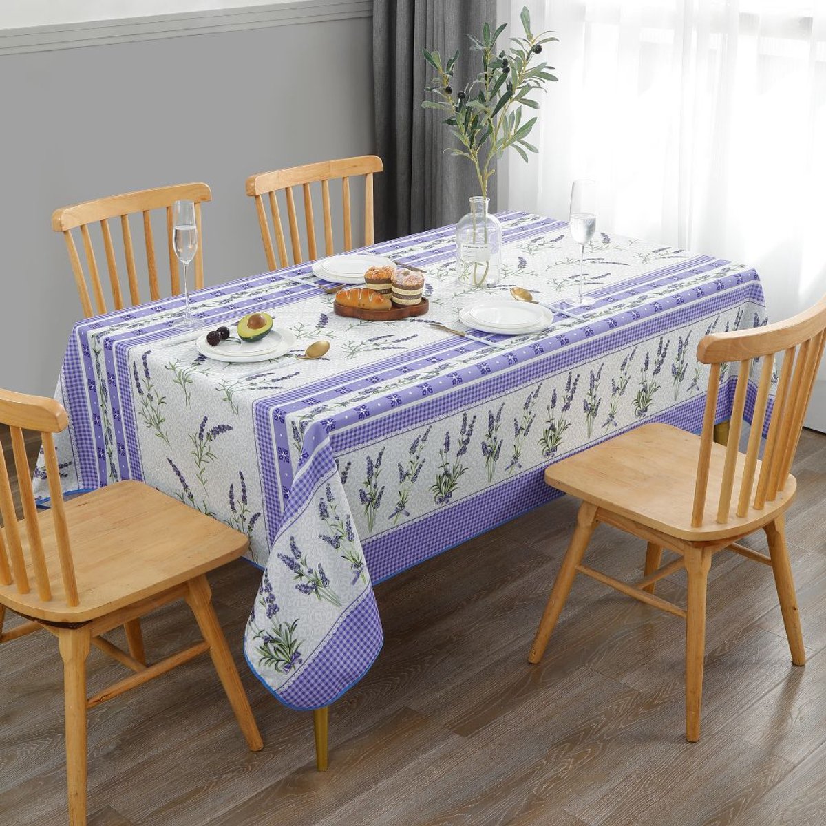 Tafelkleed Lavendel 145x240cm - Tafellaken Polyester - Vocht- en vuilafstotend