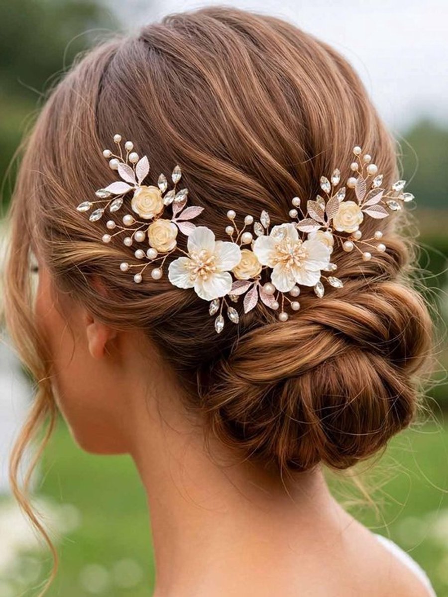 Elegante haarrank voor bruid en bruidsmeisjes, roségoud hoofdtooi met bloemen en kam, perfect voor bruiloften en speciale gelegenheden