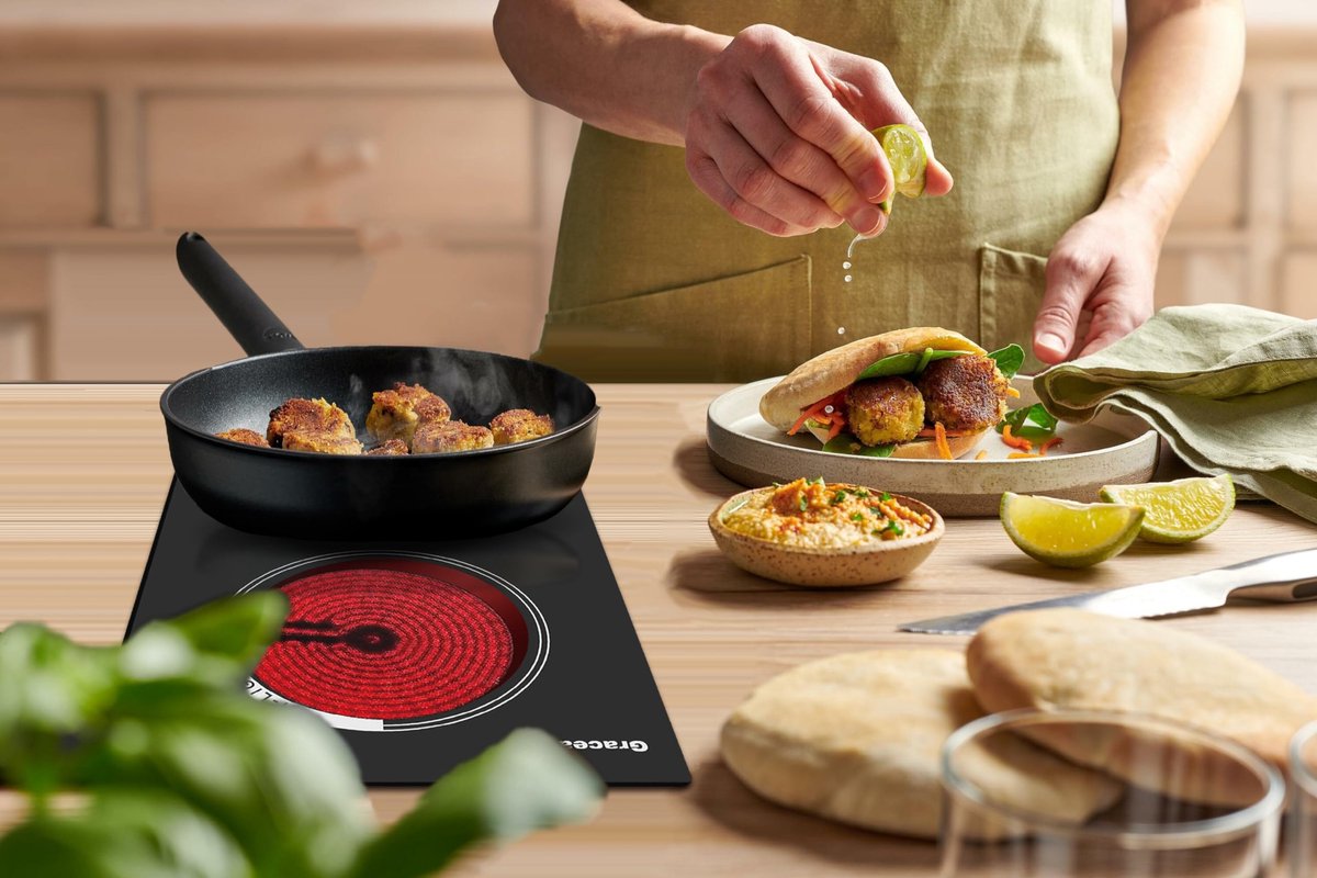 SnelShoppen - 2-pits Elektrische Kookplaat, ND-BT1 - Compact, Krachtig, Ideaal voor Keuken, Camping, Feest, 2000 Watt, Zwart, Voor Koken en Bakken