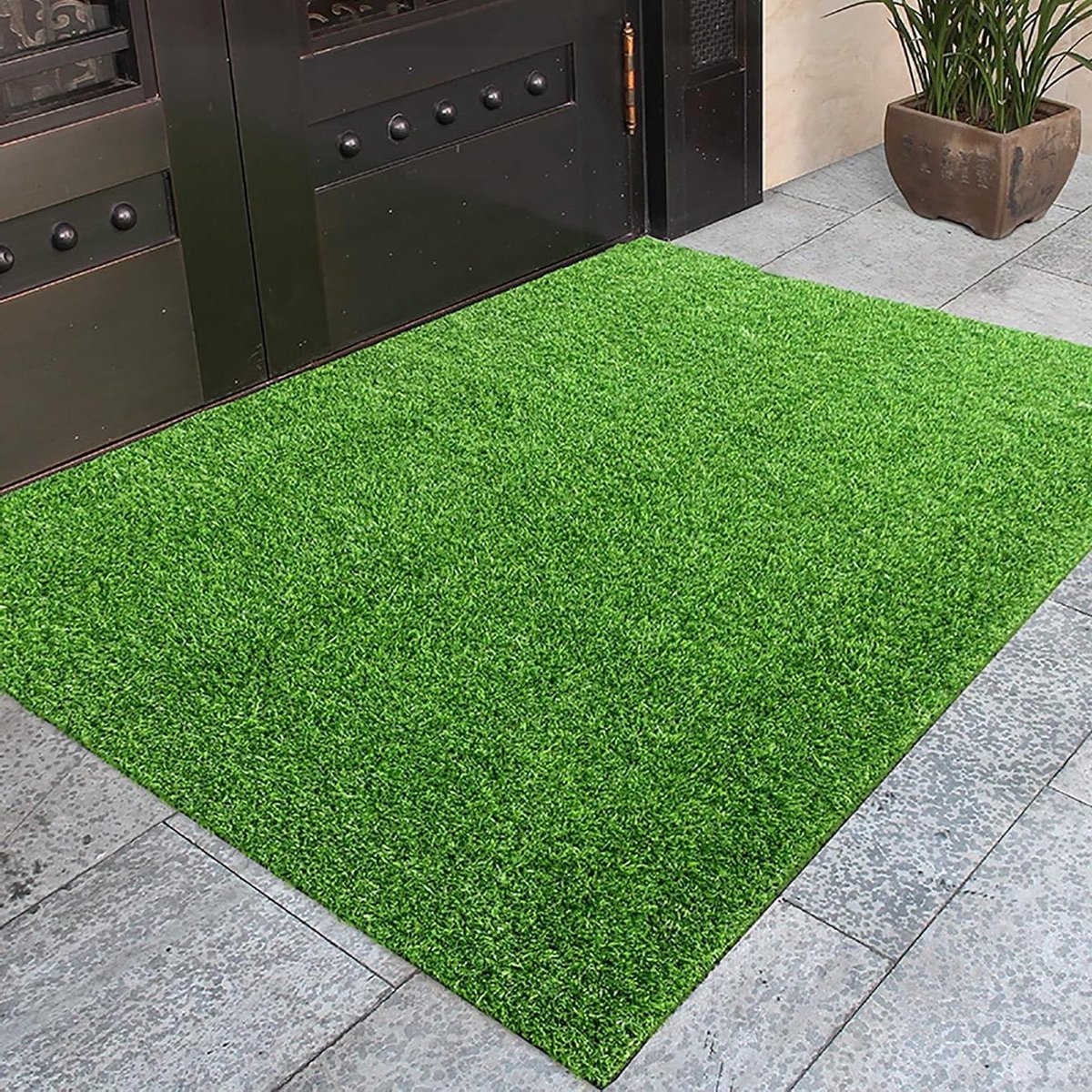 Kunstgras tapijt - Grasmat buiten - Tuin terras decoratie - Realistisch uiterlijk - 60 x 90 cm - Groen