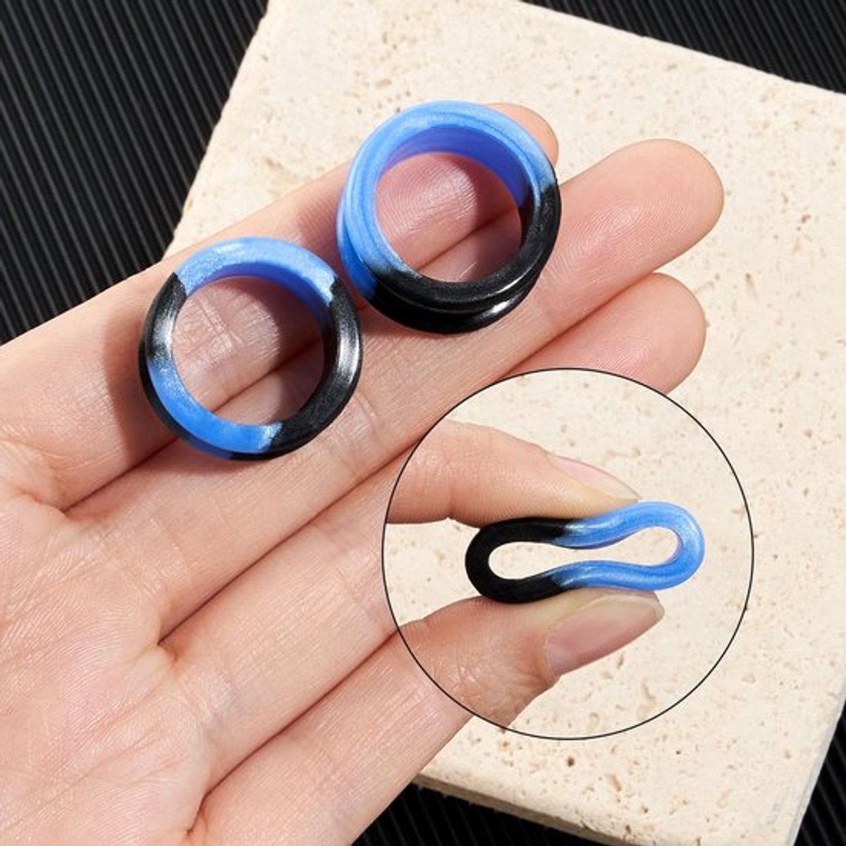 Oorplug - Dubbele Flexibele Oor-expander - Siliconen Tunnel - Oorpiercing - 3 mm/25 mm - Huidvriendelijk/Nikkelvrij