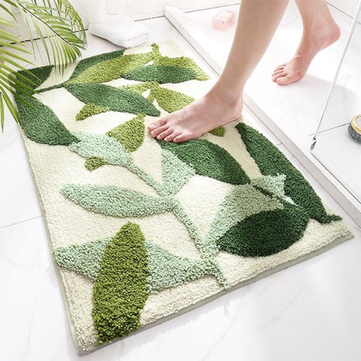 Douchemat - Badmat - Badkamermat - Badmatten - Antislip badmat - Anti Schimmel - Absorberende Badmat - antislipmat waterdoorlatend - Huidvriendelijk - Antislipmat - voor in de douche of bad - Groen - 45x65 cm