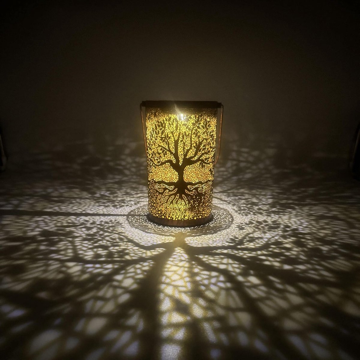 Solar Lamp - LED Tuinlamp - Koper, Goud - Milieuvriendelijk - Creëer een betoverende sfeer - ShopVlot