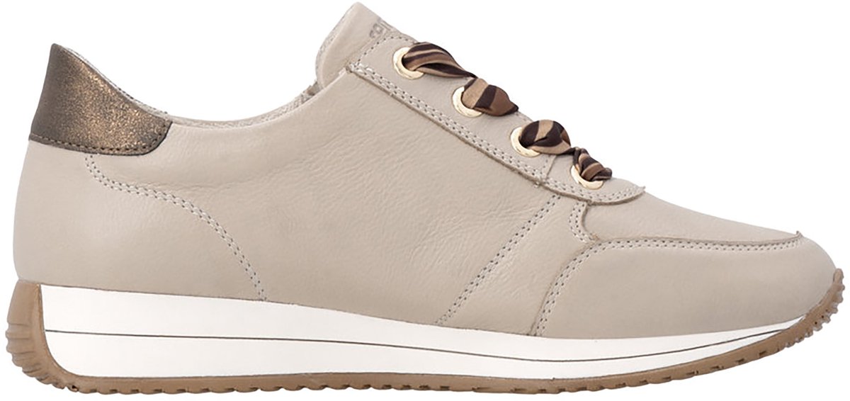 Baskets en cuir