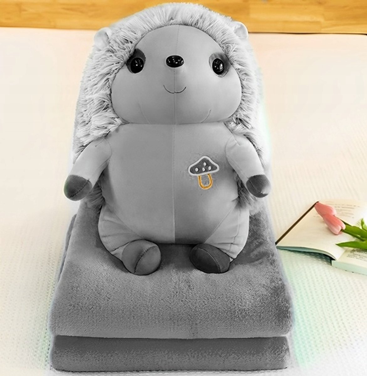 Grijze Egel 3-in-1 Pluche Knuffel met Fleece Deken