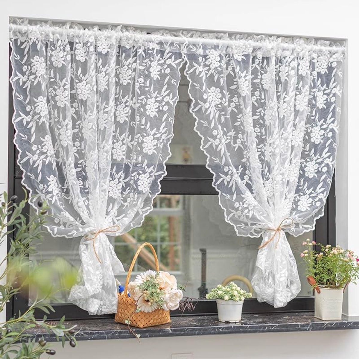 Witte Kanten Gordijn - Bloemmotief voor Country House Style 120x130 cm