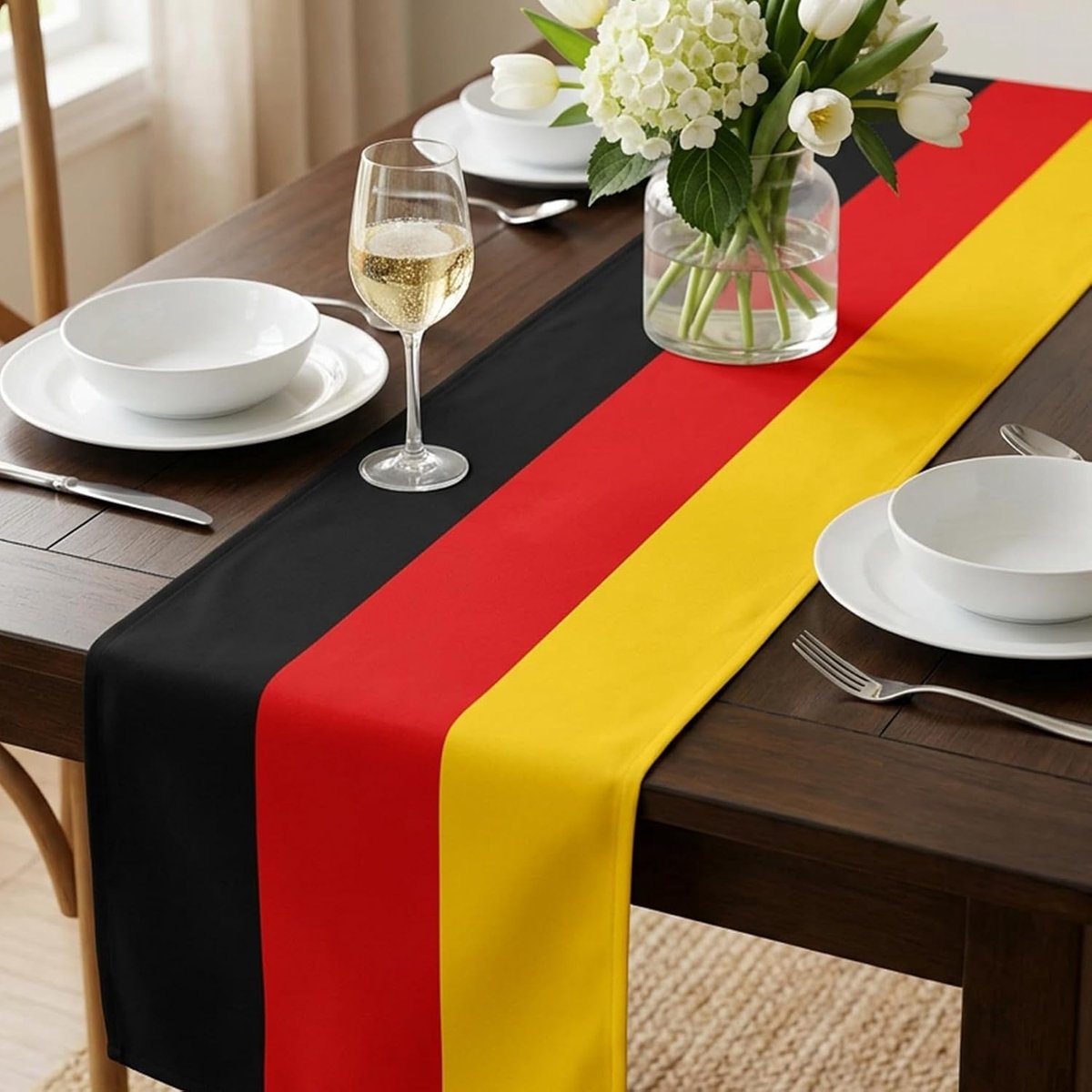 vlag, tafeldecoratie voor WK 2026, Duitse vlaggen, tafelloper voor euro voetbal, WK tuin, bar, party, decoratie, voetbalfeesten, wereldkampioenschap 2026, decoratie