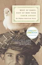 Boekcover: "West of Kabul, East of New York" met een duif op het hoofd van een jongen.