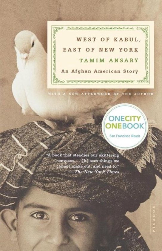 Boekcover: "West of Kabul, East of New York" met een duif op het hoofd van een jongen.