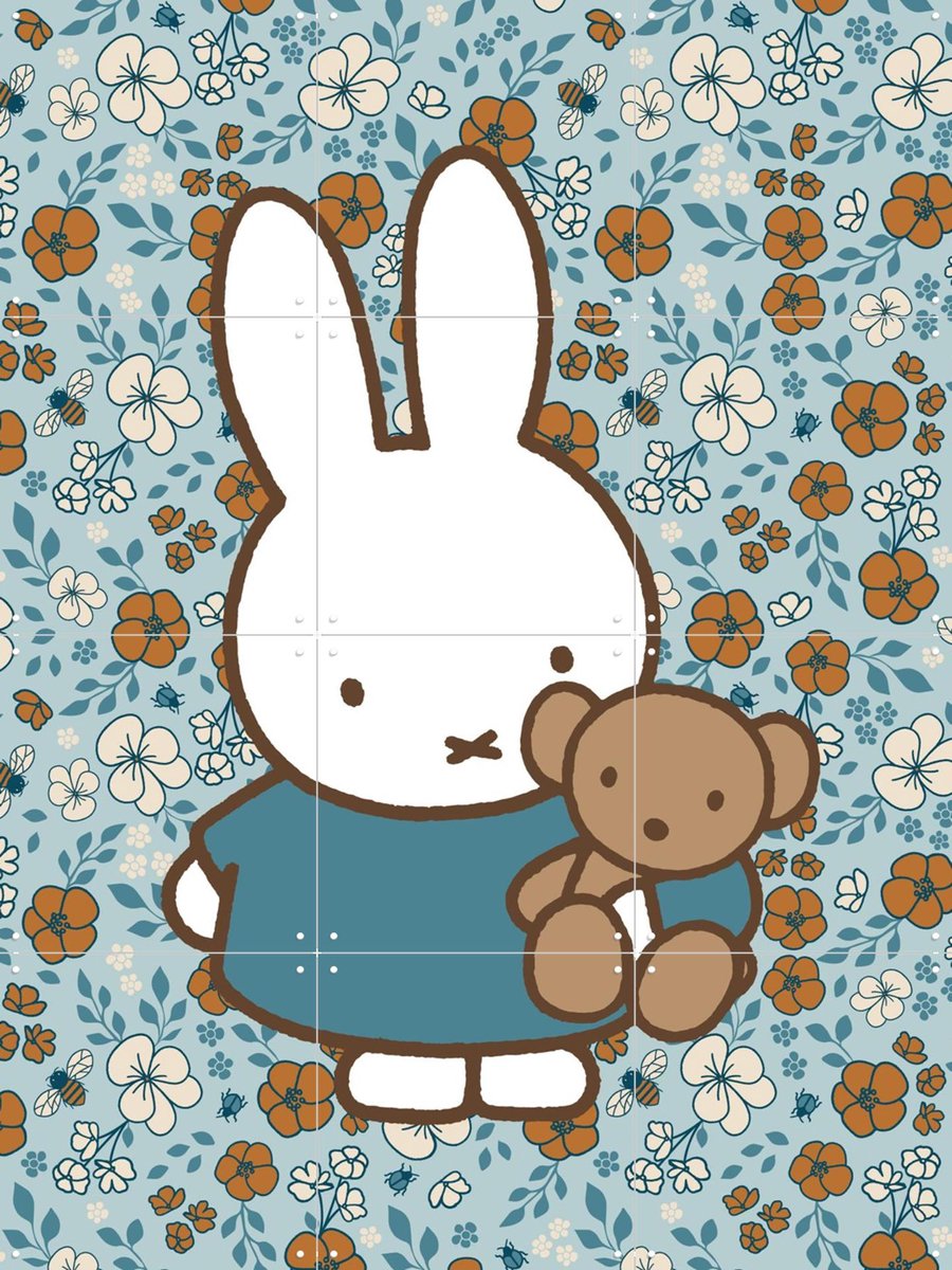 IXXI Nijntje met Beer Bloemenpatroon, Nijntje - 60 x 80 cm - Gratis ophangtool - Grote wanddecoratie en posters - Cartoonesk, Speels, Fantasierijk