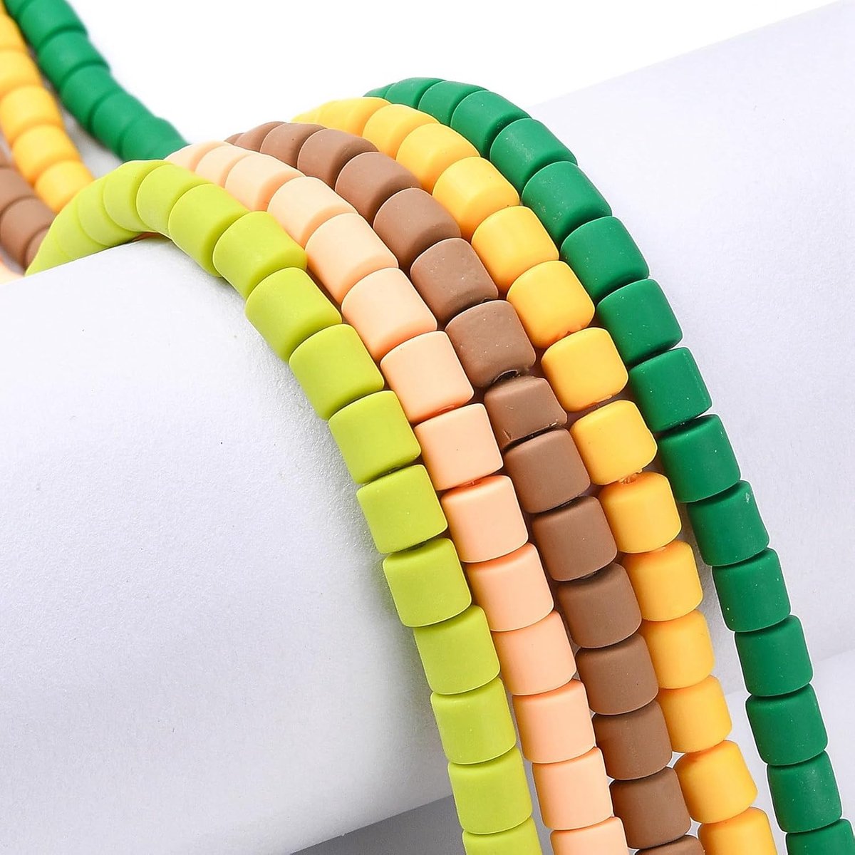 610 stks Handgemaakte Gemengde Kleuren Kolom Polymeer Klei Kralen Kleine Cilinder Losse Spacer Kralen voor Sieraden Maken Armbanden Ketting Oorbellen DIY Ambachten