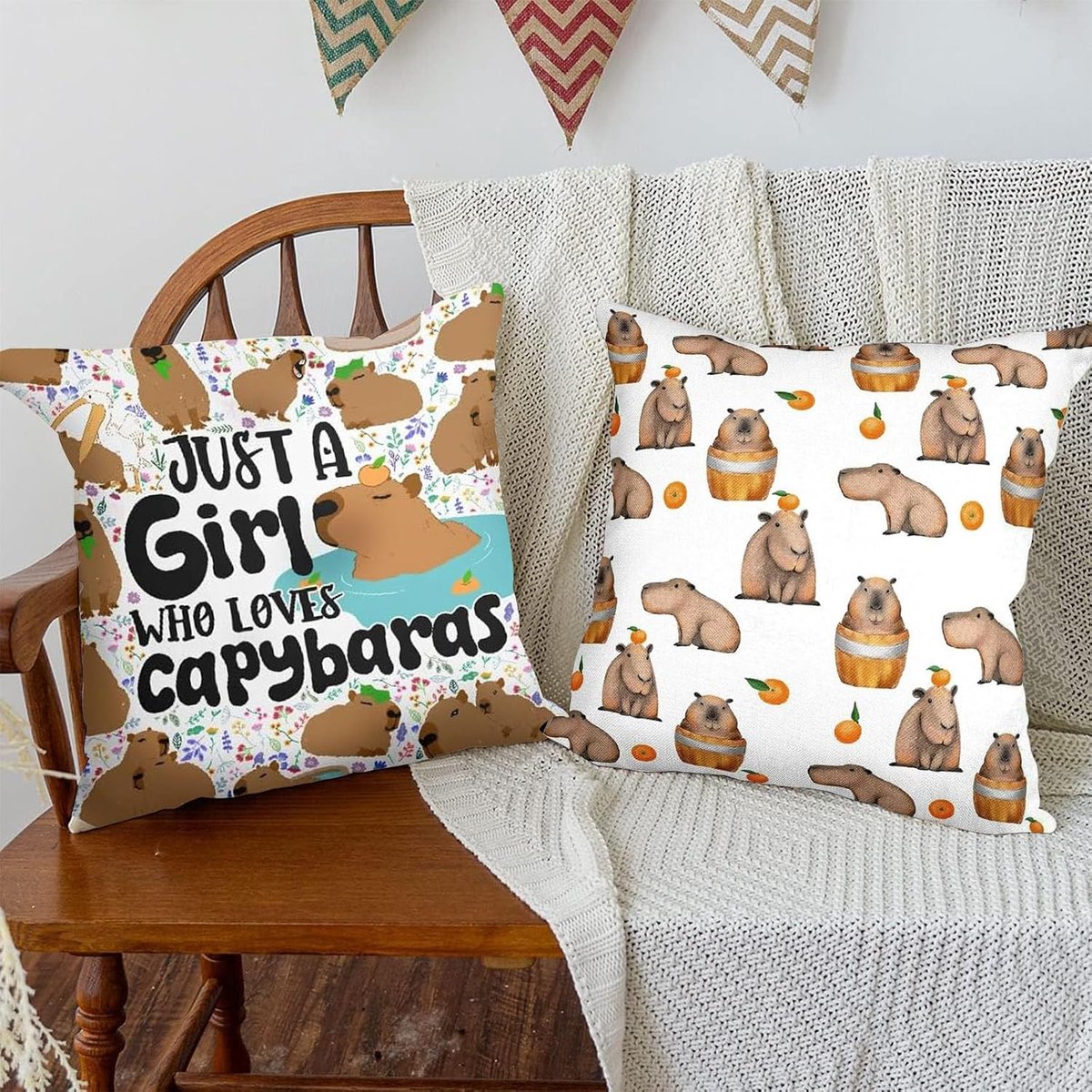 SnelShoppen - Capibara Kussenhoezen Set van 2, Zachte Cartoon Dieren Kussenhoezen 45 x 45 cm voor Bed, Bank, Woonkamer, Kinderkamer, Decoratie, Cadeau