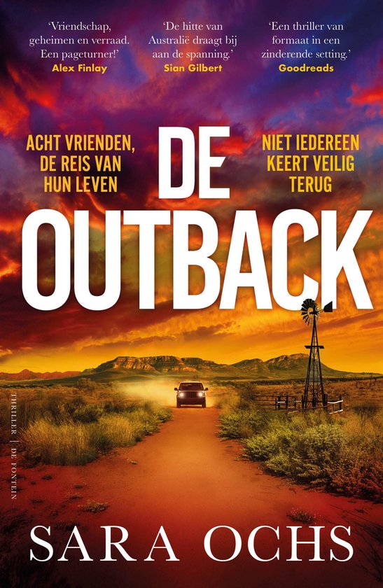 Boekcover met de titel 'De Outback' van Sara Ochs. Een auto rijdt op een weg door een woestijnlandschap met op de achtergrond een windmolen.