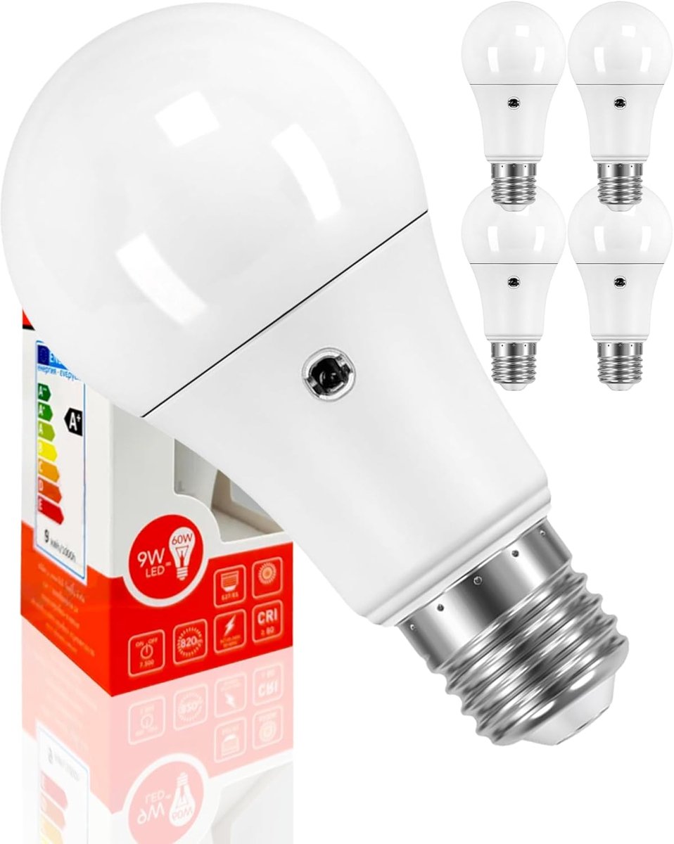 SnelShoppen - Buitenlamp LED 810 Lumen - 4 Lichten - Energiezuinig 9W - Koud Wit Licht met Dusk Sensor - Tuinverlichting voor Buiten, Oprit en Entree