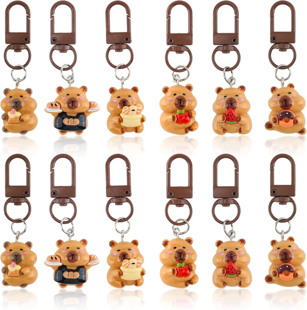 SnelShoppen - 12-delige Capybara Sleutelhangers Set - Schattige Capybara Pendants met Mini Speelgoed, Zachte Materialen, Perfect voor Kinderen en Dier