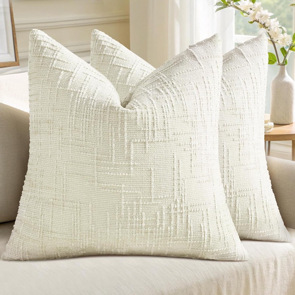 Set van 2 Chenille Kussenhoezen 45 x 45 cm, Zachte Decoratieve Kussens voor Woonkamer en Slaapkamer, Creëer een Gezellige Sfeer met Neutrale Kleur en Textuur