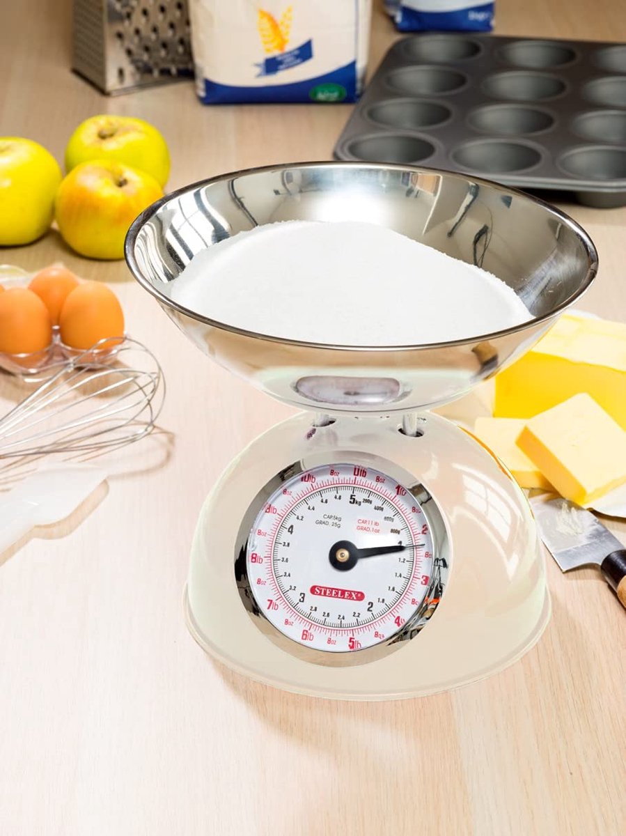 SnelShoppen - Traditionele keukenweegschalen 5kg capaciteit met grote kom en gietlip in crème - Perfect voor bakken en koken in de keuken