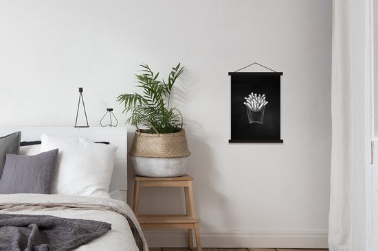 Posterhanger incl. Poster 40x53 cm - Schoolplaat - Friet - Witte krijttekening - Zwart - Textielposter - Zwarte latten