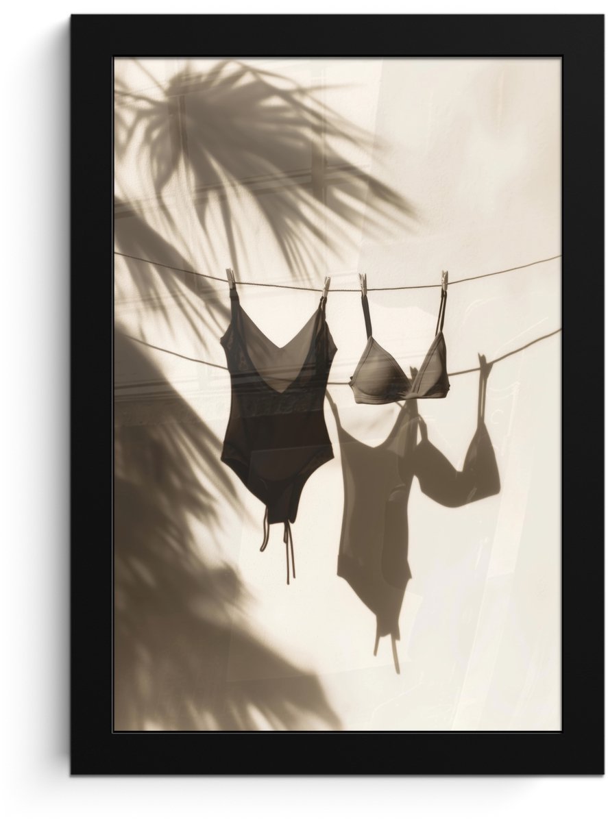 FrameYourWall Poster in lijst - Fotolijst 20x30 cm - Posters - Badkleding - Palmbomen - Schaduw - Tropisch - Posterlijst zwart - Decoratie - Wanddecoratie woonkamer - Muurdecoratie slaapkamer Badkleding - Waslijn - Tropisch