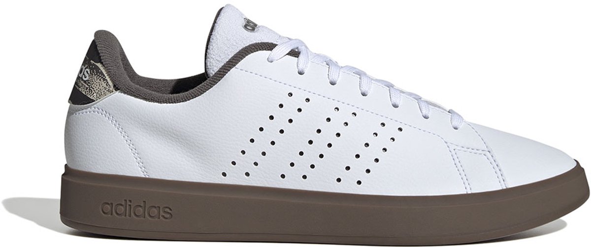 Cloud White / Charcoal / Gum5