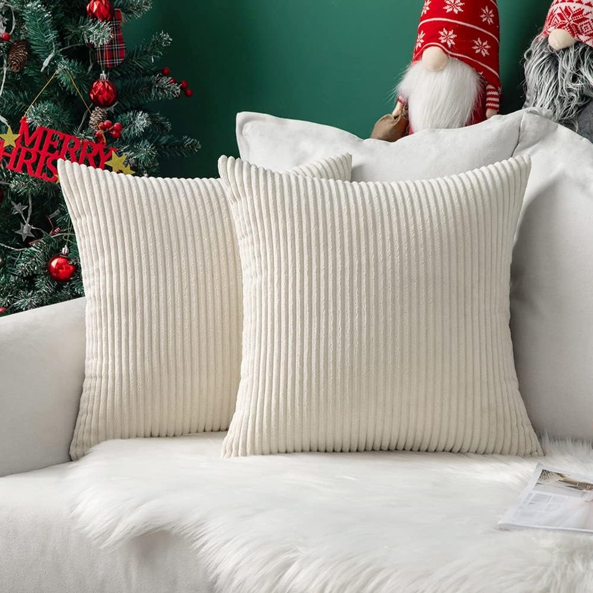 2-Pack - Ribfluwelen Sierkussen - 40x40 cm - Effen Crème Kleur - Voor Bank en Bed - Zacht & Stijlvol