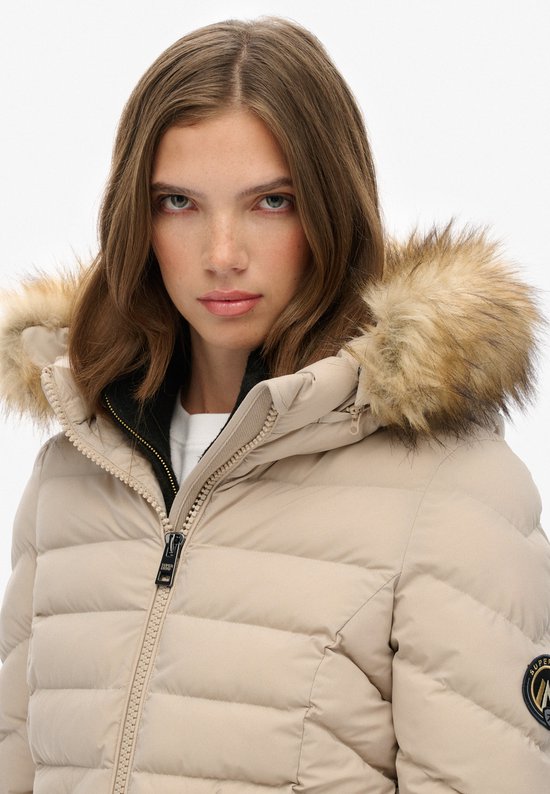 Superdry - Fuji Middellange Jas Met Bontkraag - Dames - Gewatteerde jassen