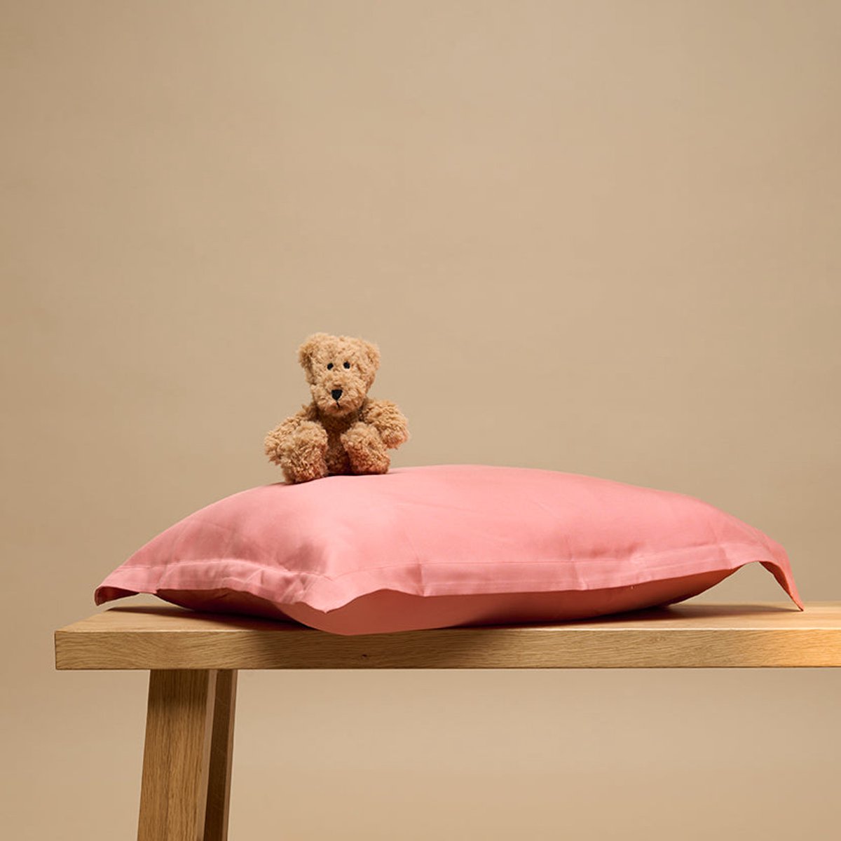 Coco & Cici Coco & Cici Kind - TENCEL Twill Kussensloop Blush 50 x 60 50 x 60