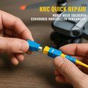 Twee handen verbinden een blauw-gele kabel. Een grijze drone is op de achtergrond. Tekst: 'KRC Quick Repair', 'Nooit meer solderen', 'Eenvoudig onderdelen vervangen!'.