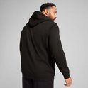 Man draagt de achterkant van een zwarte PUMA hoodie met capuchon.