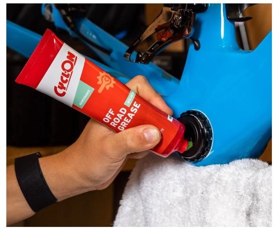 CyclOn Off-road vet - Waterafstotend - Sterke hechting - 150 ml - Geschikt voor mountainbikes van CyclOn — afbeelding 4