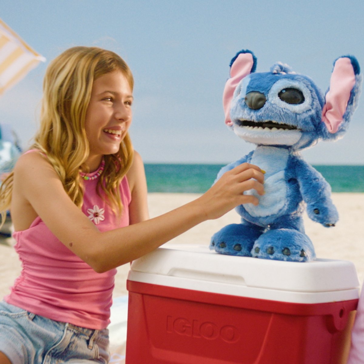 Disney Stitch - Ultimate Stitch - Interactieve pluchen knuffel - Brabbelt zijn Stitch taal, danst, zingt en beweegt — afbeelding 11
