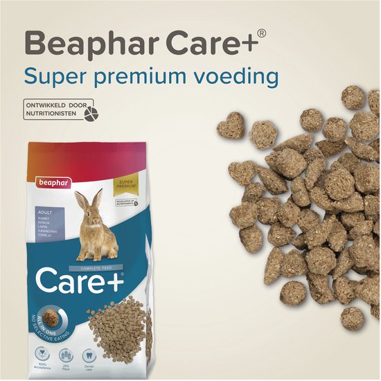 Zak Beaphar Care+ konijnenvoer met een konijn erop, naast een hoopje brokjes.