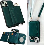 Casemania Hoesje Geschikt voor Apple iPhone 12 & 12 Pro Emerald Green - Luxe Back Cover 2 in 1 met Koord - Wallet Case geschikt voor Magsafe - Pasjeshouder