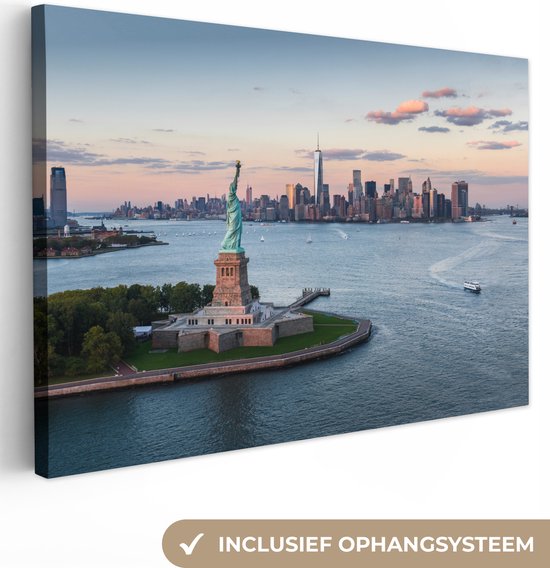 Vrijheidsbeeld met skyline New York
