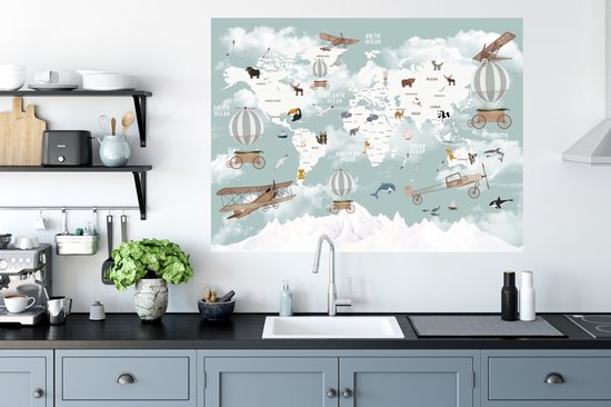 Muurstickers - Sticker Folie - Wereldkaart - Kind - Vliegtuig - 120x90 cm - Plakfolie - Muurstickers Kinderkamer - Zelfklevend Behang - Zelfklevend behangpapier - Stickerfolie