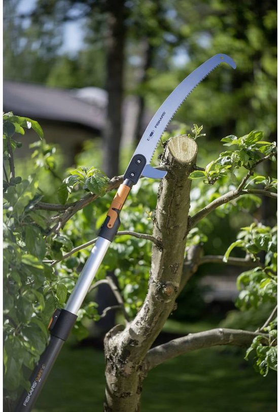 Fiskars QuikFit Gekromde Zaag - Takkenzaag - Tuingereedschap van Fiskars — afbeelding 5