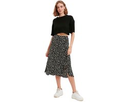 Trendyol Rood Bedrukte Flexibele Rok Met Hoge Taille, Plooidetail En Volant Twoss21Et0029