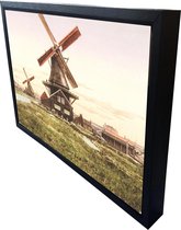 Oud Hollands Landschap - Zaagmolens Langs Rivier - Oude Foto Print op Canvas Doek 90x60cm in zwarte houten baklijst