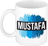 Mustafa naam cadeau mok / beker met  verfstrepen - Cadeau collega/ vaderdag/ verjaardag of als persoonlijke mok werknemers