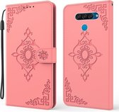 Voor LG K50 / Q60 Reliëf Fortuin Bloem Patroon Horizontale Flip Leren Case met Houder & Kaartsleuf & Portemonnee & Lanyard (Roze)