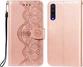 Voor Xiaomi Mi CC9e / Mi A3 Flower Vine Embossing Pattern Horizontale Flip Leather Case met Card Slot & Holder & Wallet & Lanyard (Rose Gold)