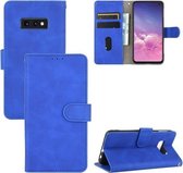 Voor Samsung Galaxy S10e Effen Kleur Huidgevoel Magnetische Gesp Horizontale Flip Kalfsstructuur PU Lederen Case met Houder & Kaartsleuven & Portemonnee (Blauw)