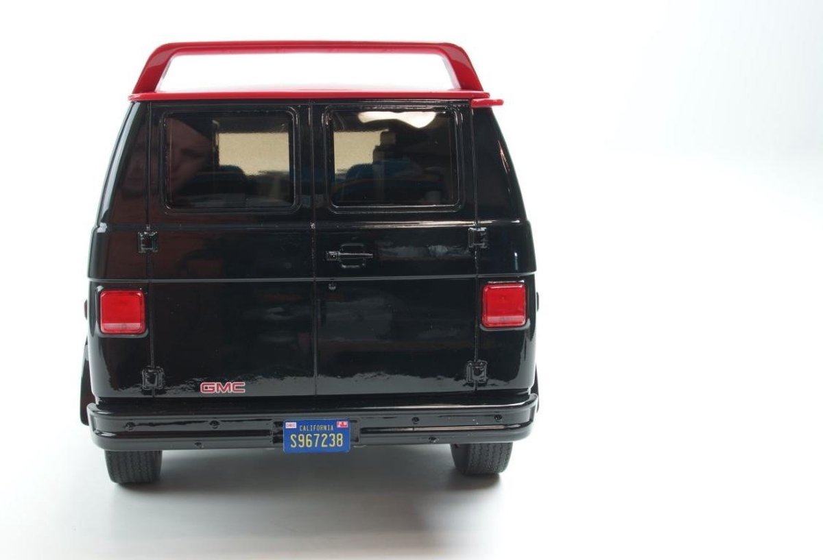 GreenLight 1983 GMC Vandura - The A-Team