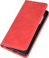 Motorola Edge Plus Hoesje - Mobigear - Retro Slim Serie - Kunstlederen Bookcase - Rood - Hoesje Geschikt Voor Motorola Edge Plus